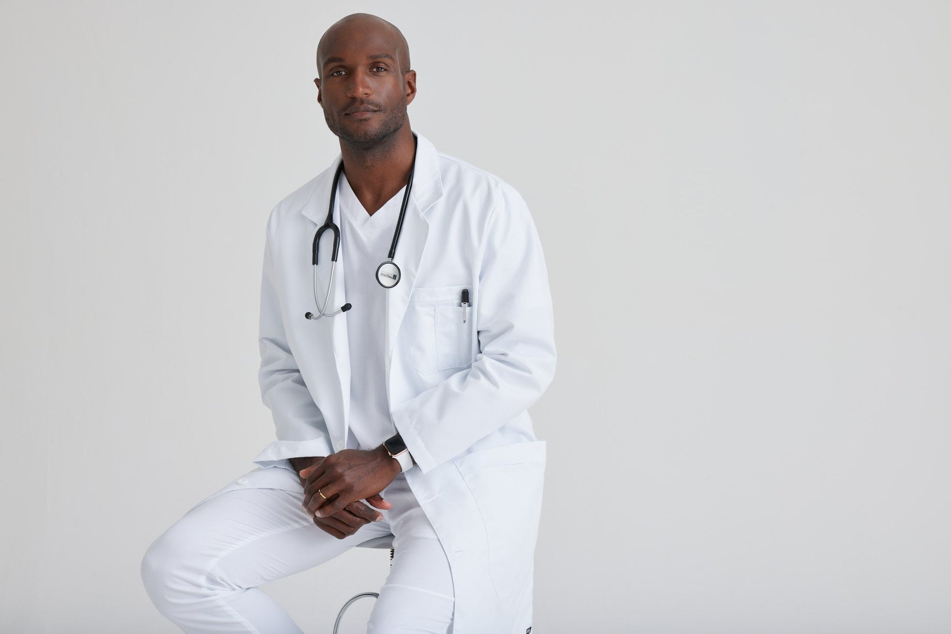 Noah Lab Coat - White - Jen's Scrubs