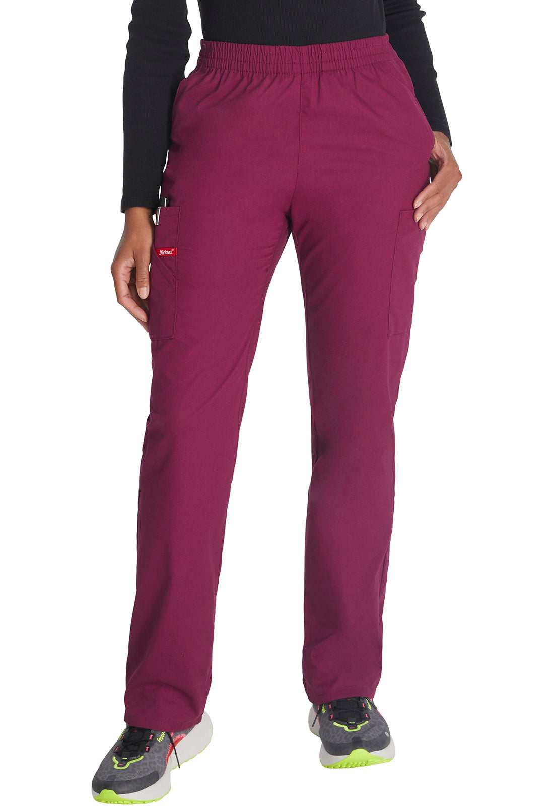 Women's Natural Rise Tapered Leg Pull-On Pant - Wine