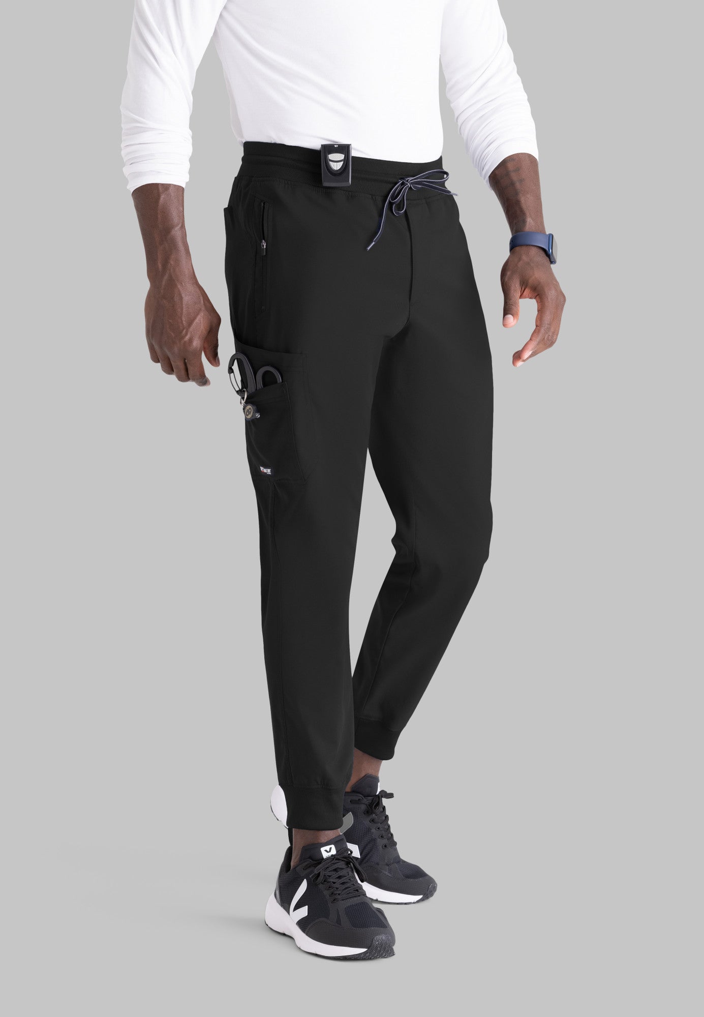 Murphy Jogger - Black - Jen's Scrubs