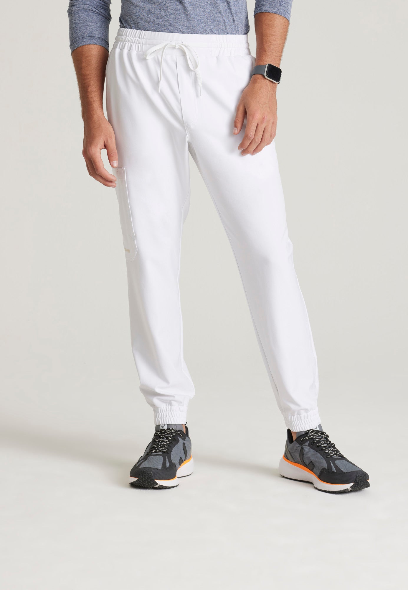 Voyager Jogger - White - Jen's Scrubs