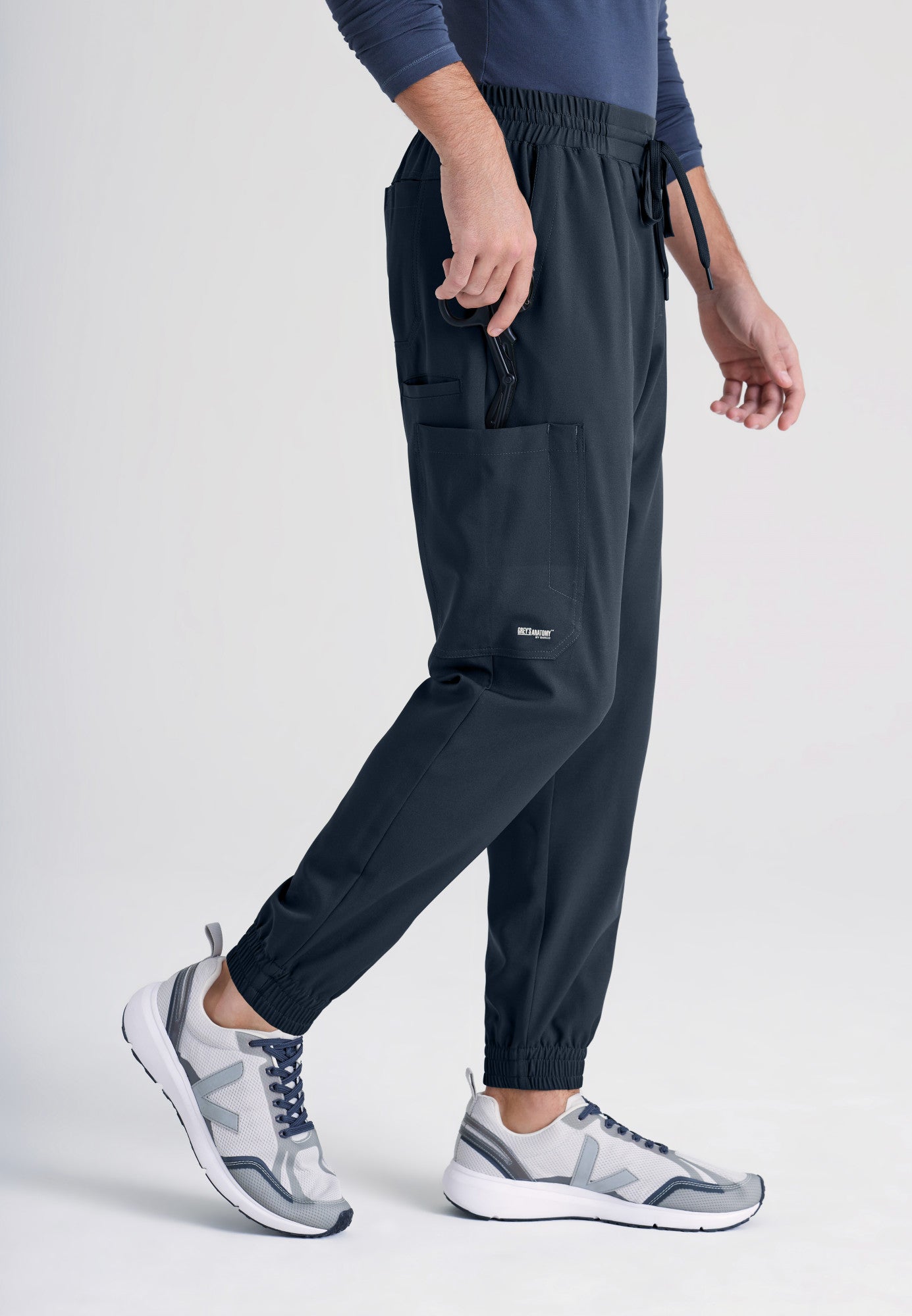 Voyager Jogger - Steel - Jen's Scrubs