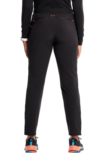 Women's Mid Rise Pull-on Tapered Leg Cargo Pant  - Black