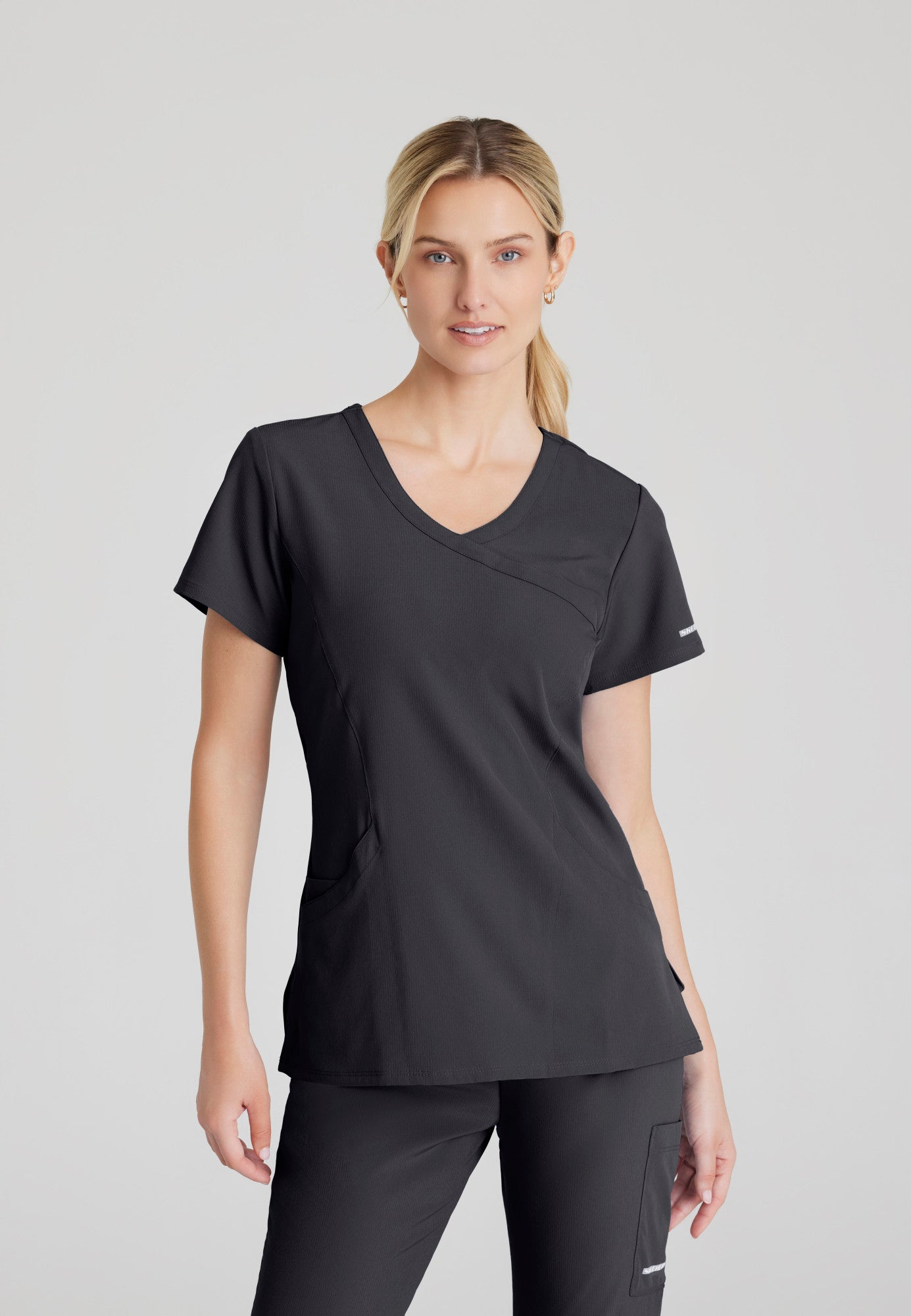 Reliance Top - Pewter - Jen's Scrubs