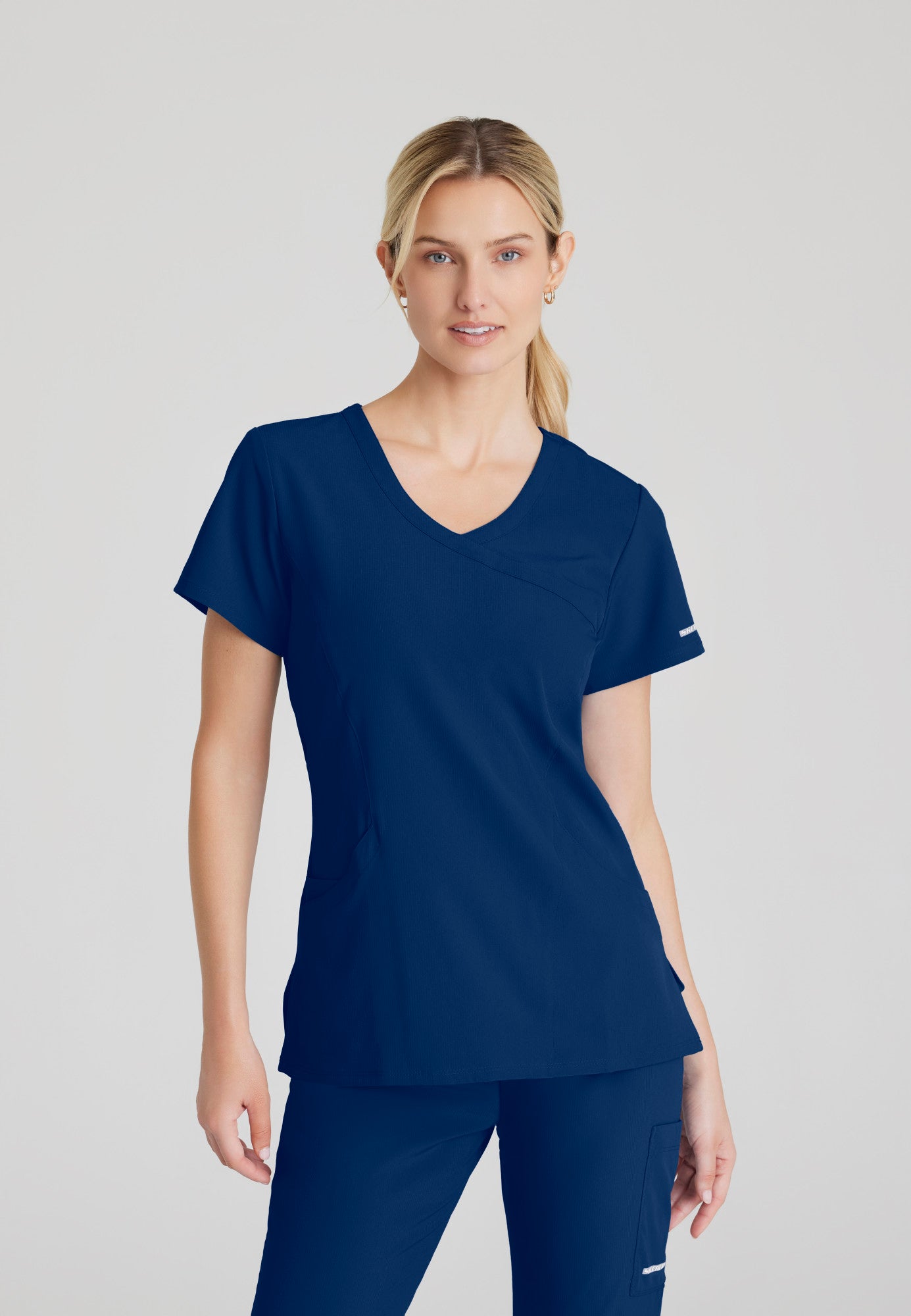 Reliance Top - Navy - Jen's Scrubs