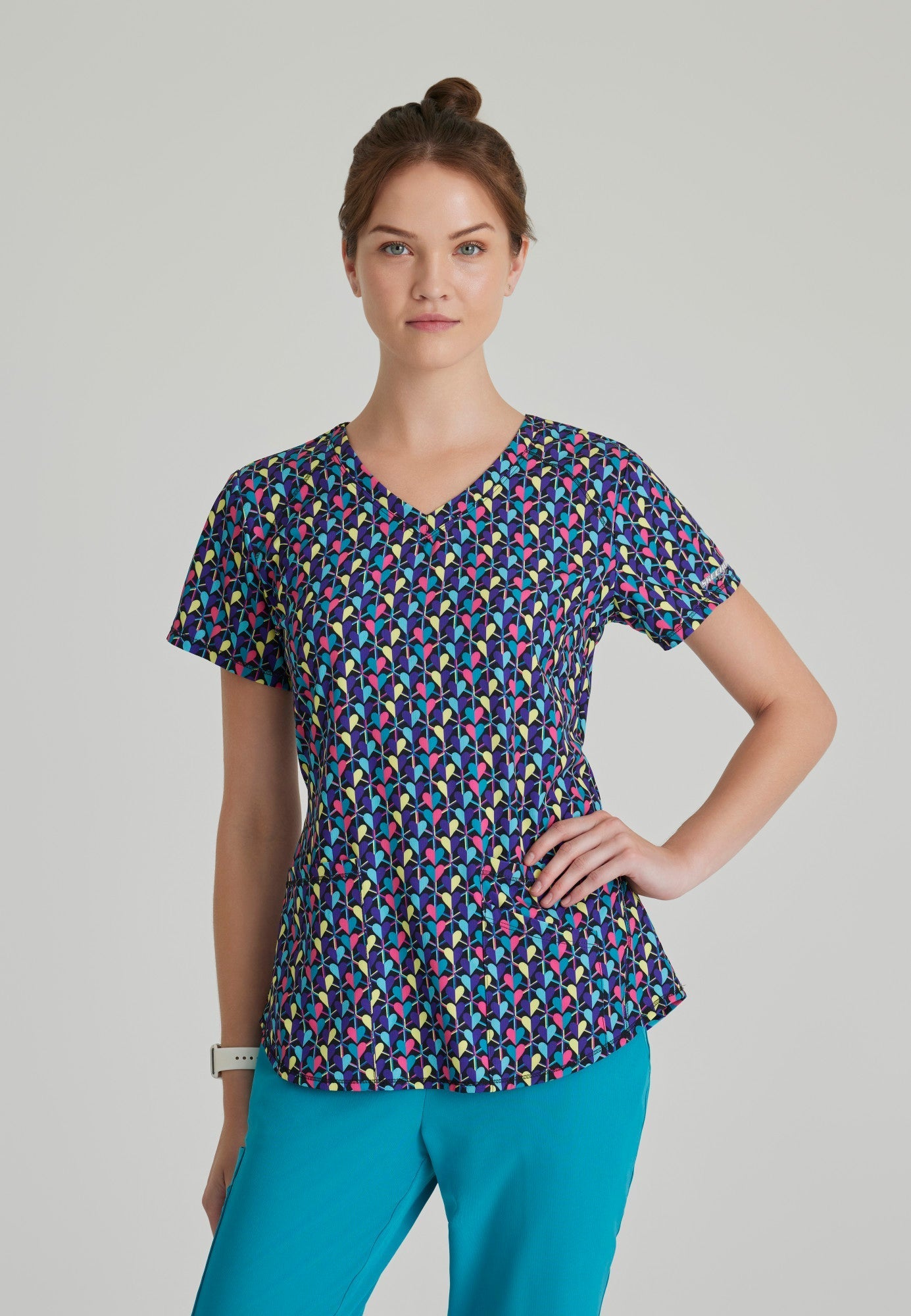 Essence Top - Deco Hearts - Jen's Scrubs