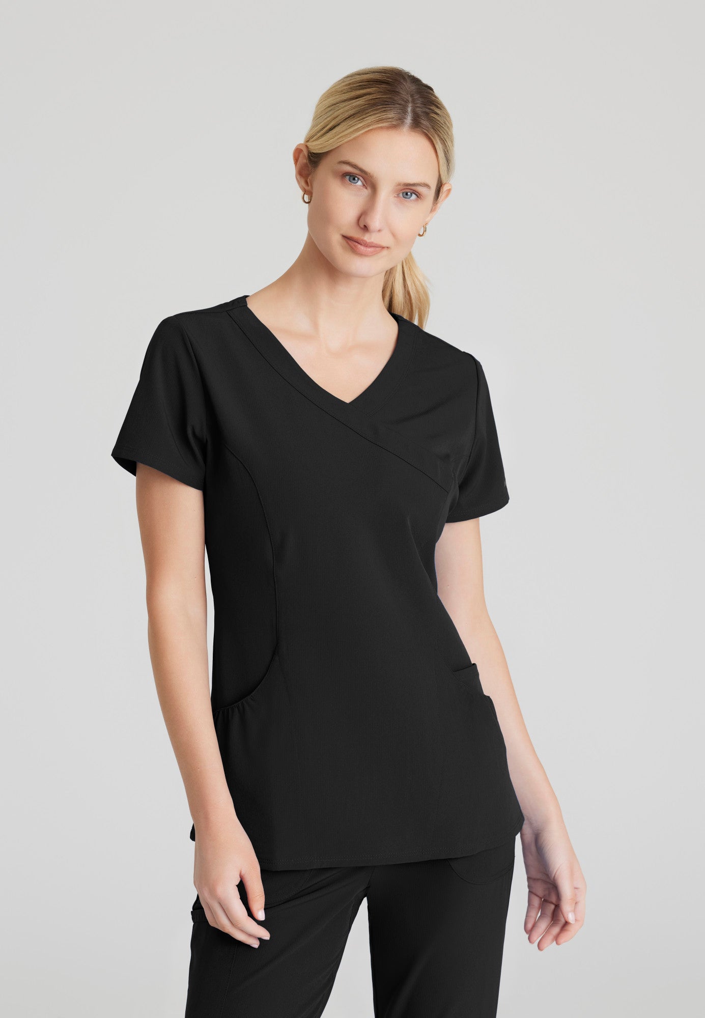 Charge Top - Black - Jen's Scrubs