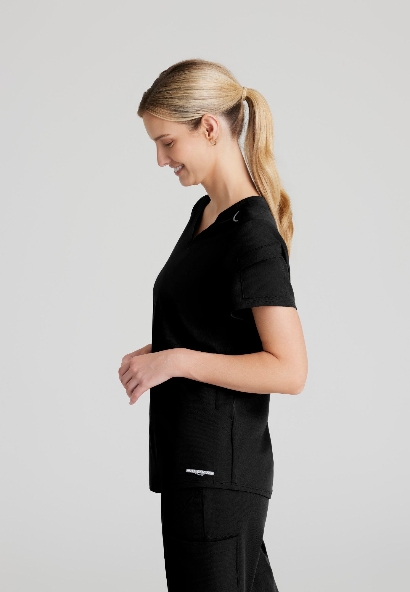 Aura Top - Black - Jen's Scrubs