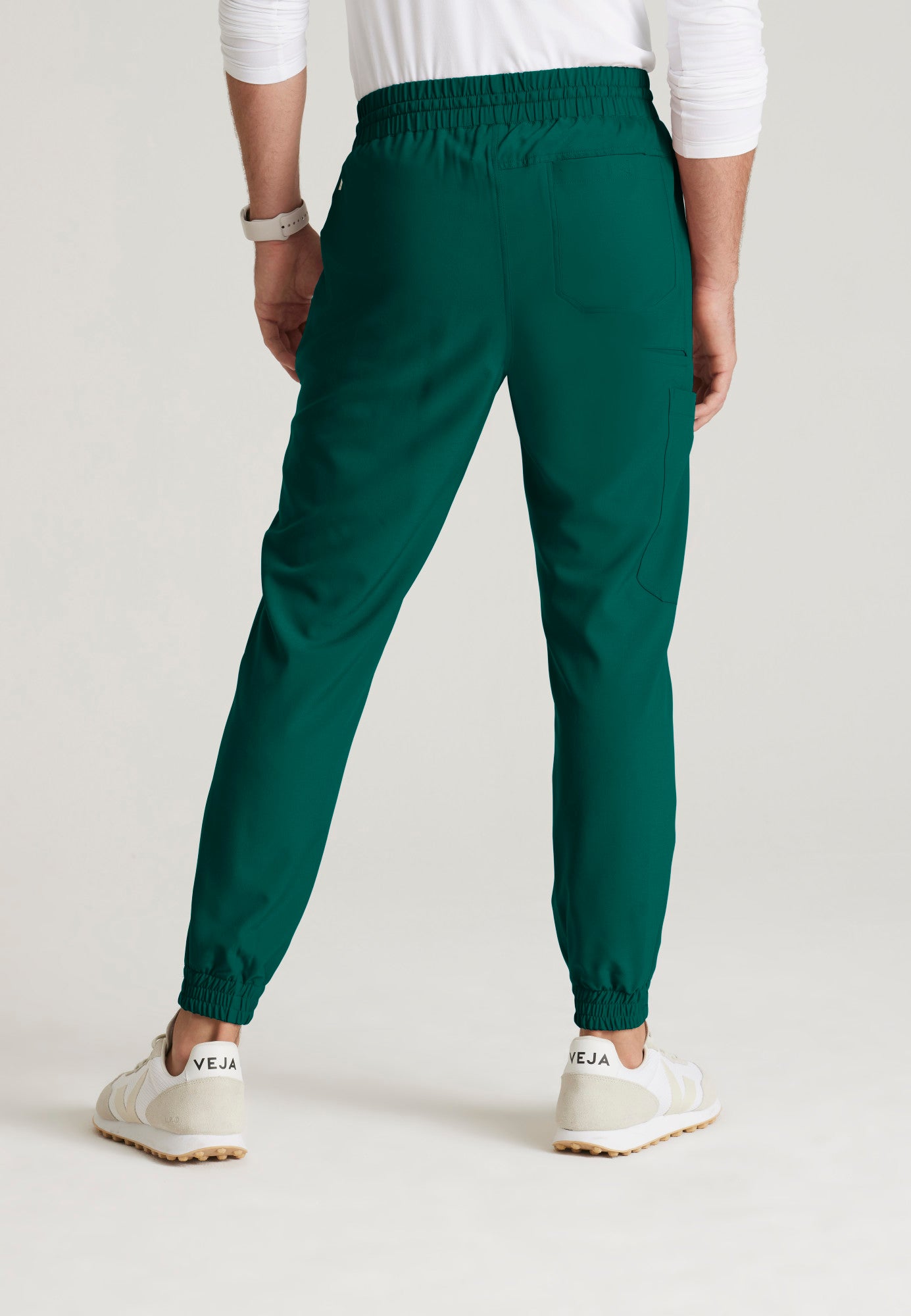 Voyager Jogger - Hunter Green - Jen's Scrubs