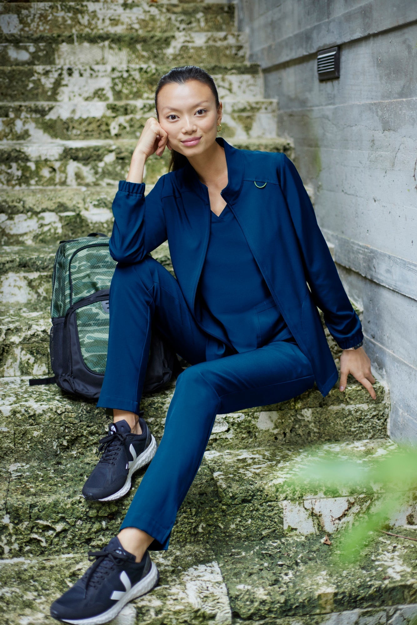 Terra Jogger - Hunter Green - Jen's Scrubs