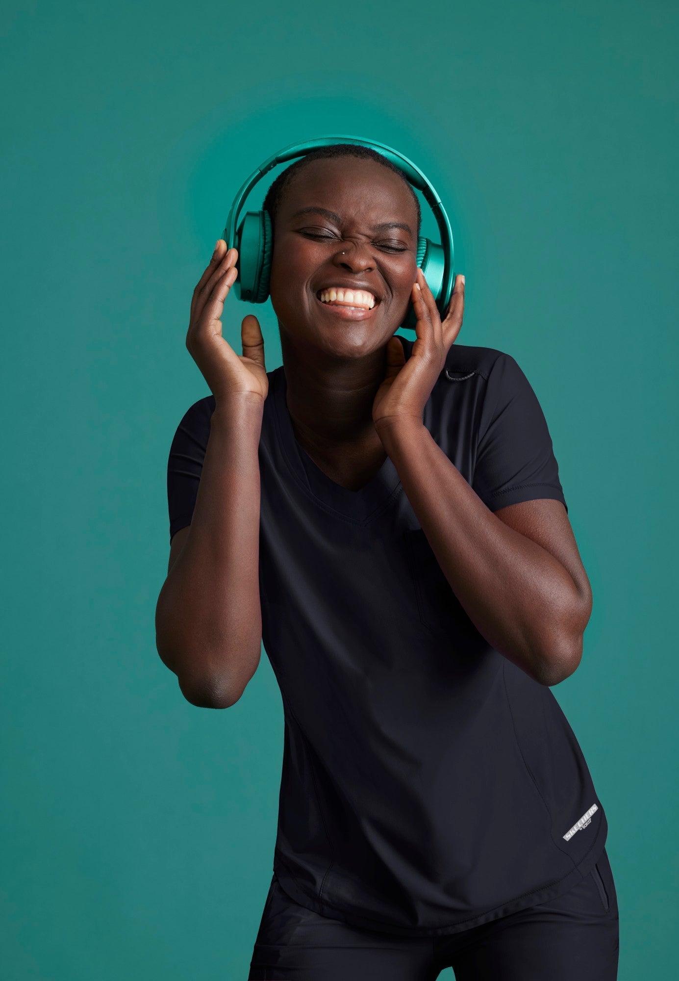 Flow Knit Top - Pewter - Jen's Scrubs