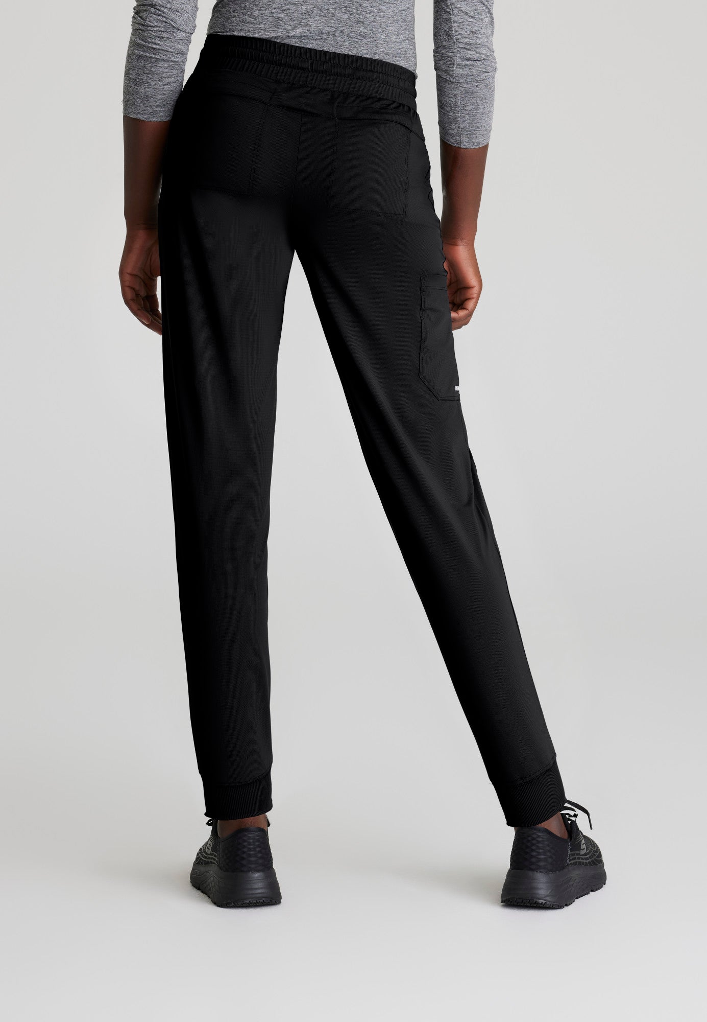 Pace Knit Jogger - Black - Jen's Scrubs