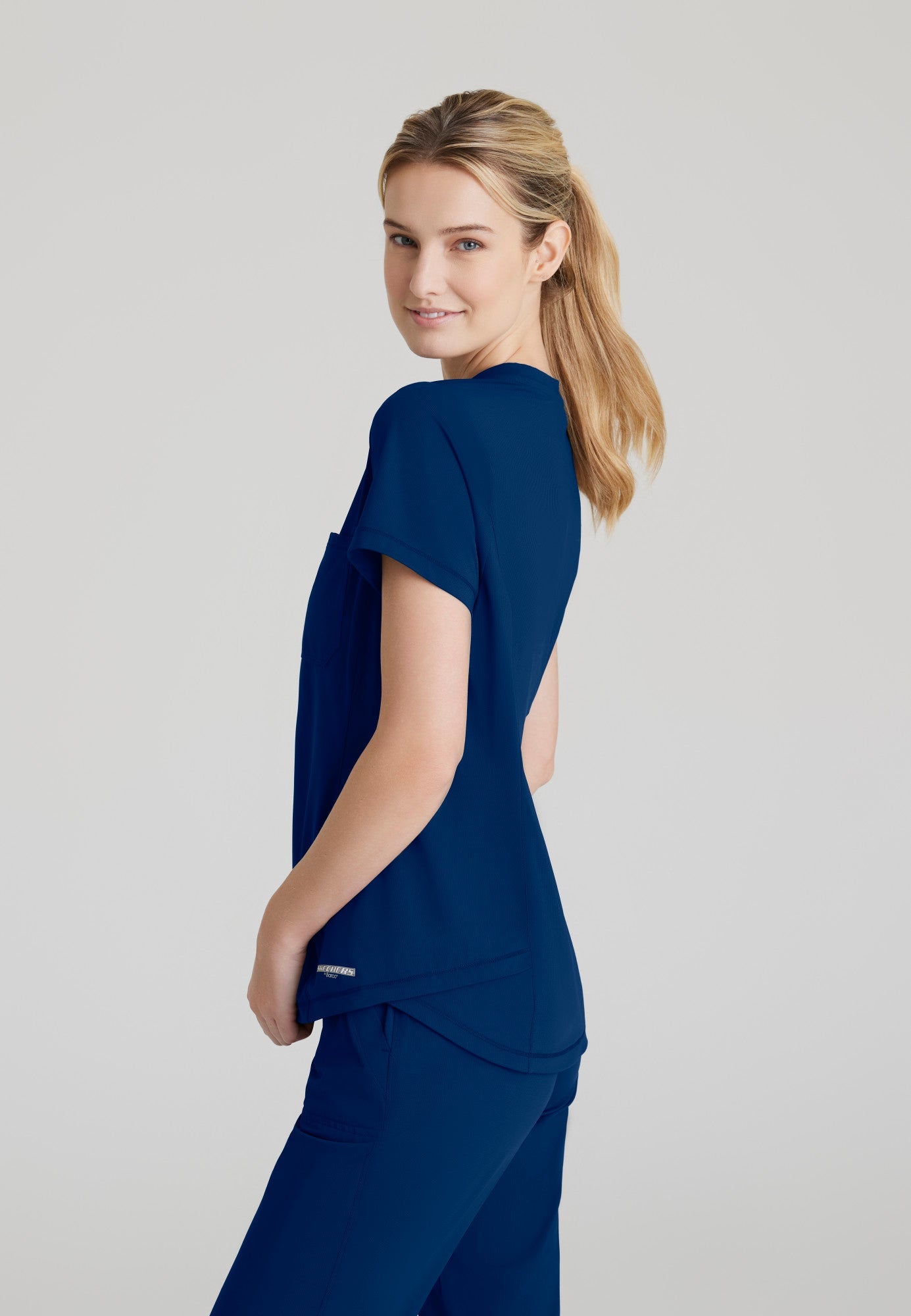 Flow Knit Top - Navy - Jen's Scrubs