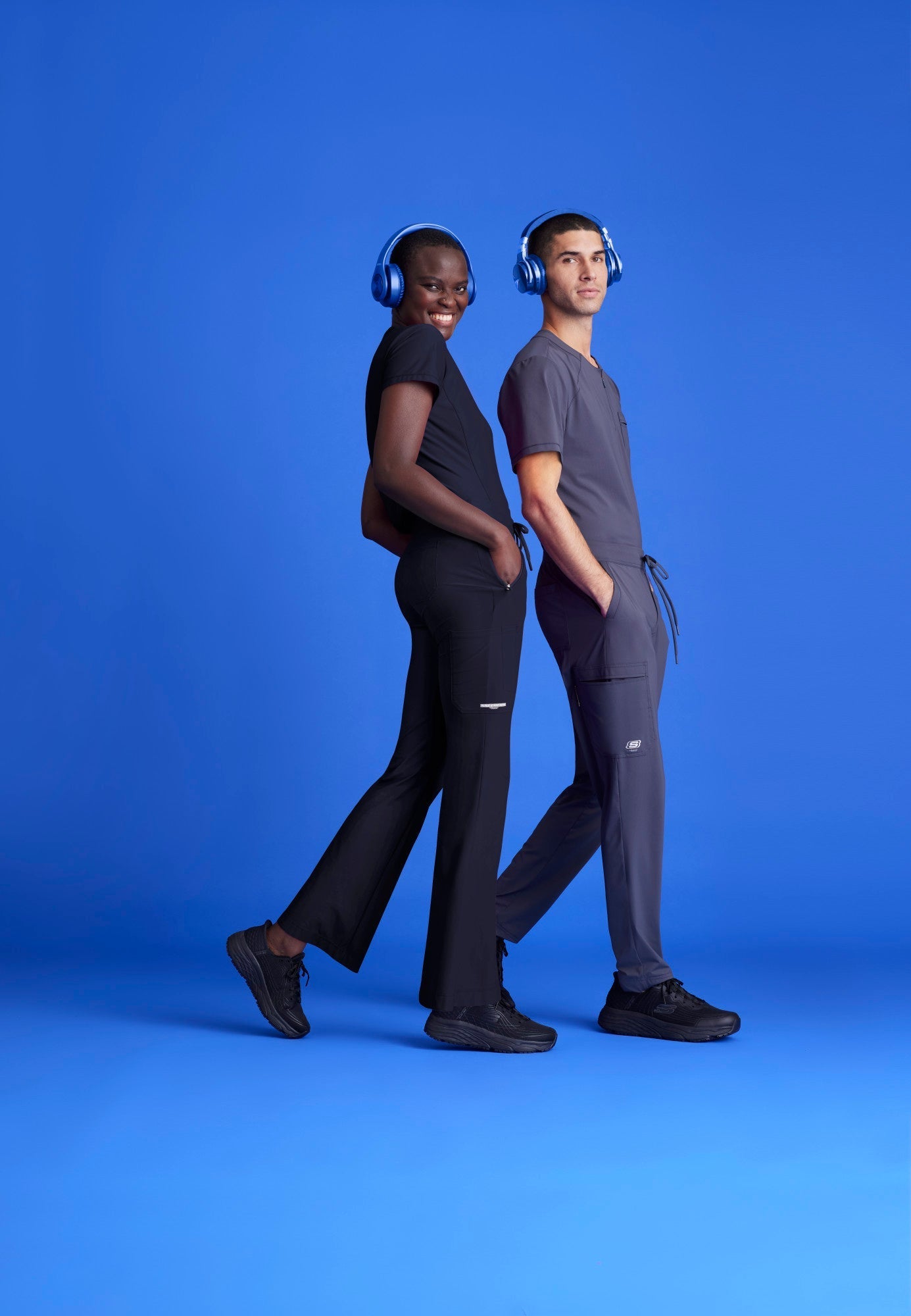 Flex Knit Top - Black - Jen's Scrubs