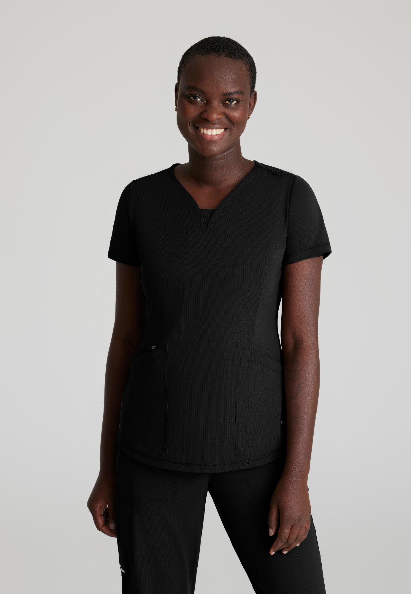 Serene Knit Top - Black - Jen's Scrubs