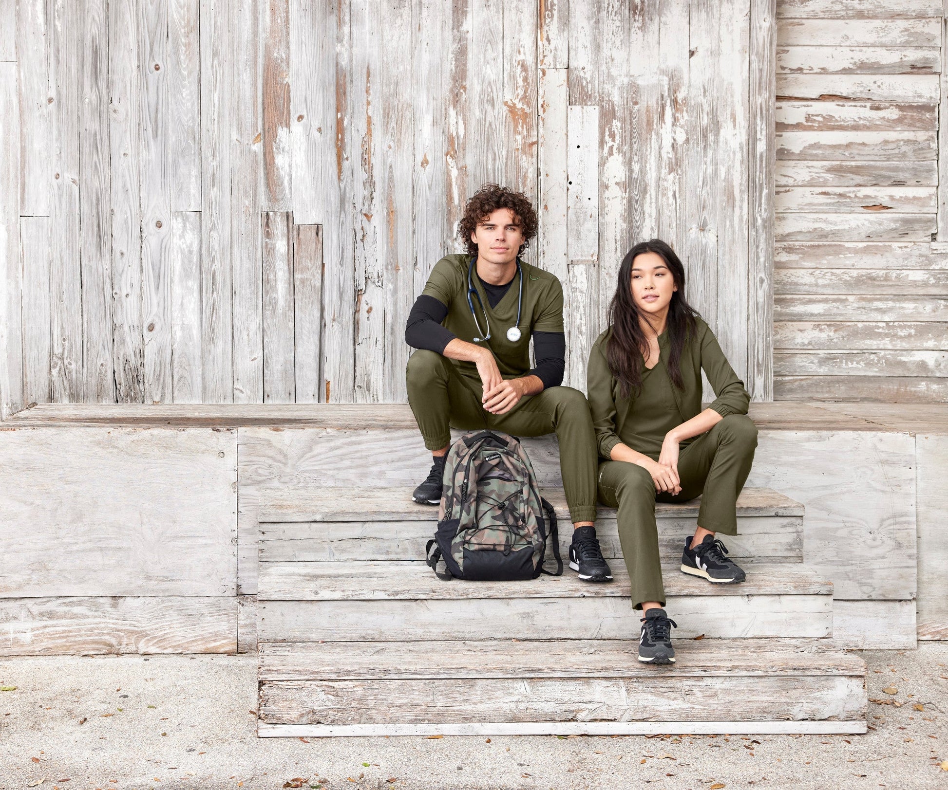 Voyager Jogger - Hunter Green - Jen's Scrubs