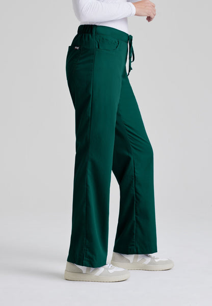 Riley Pant - Hunter Green - Jen's Scrubs