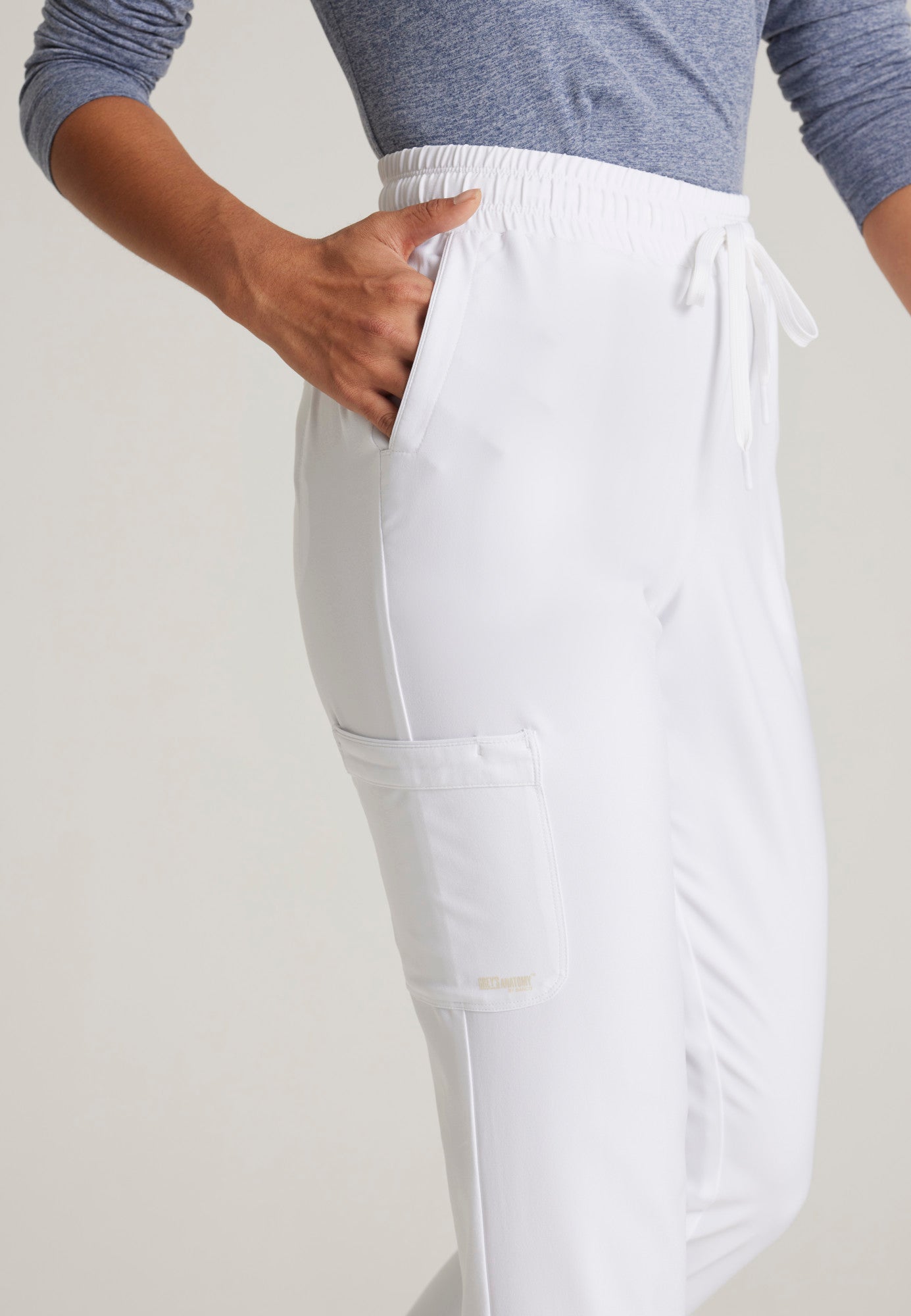 Terra Jogger - White - Jen's Scrubs