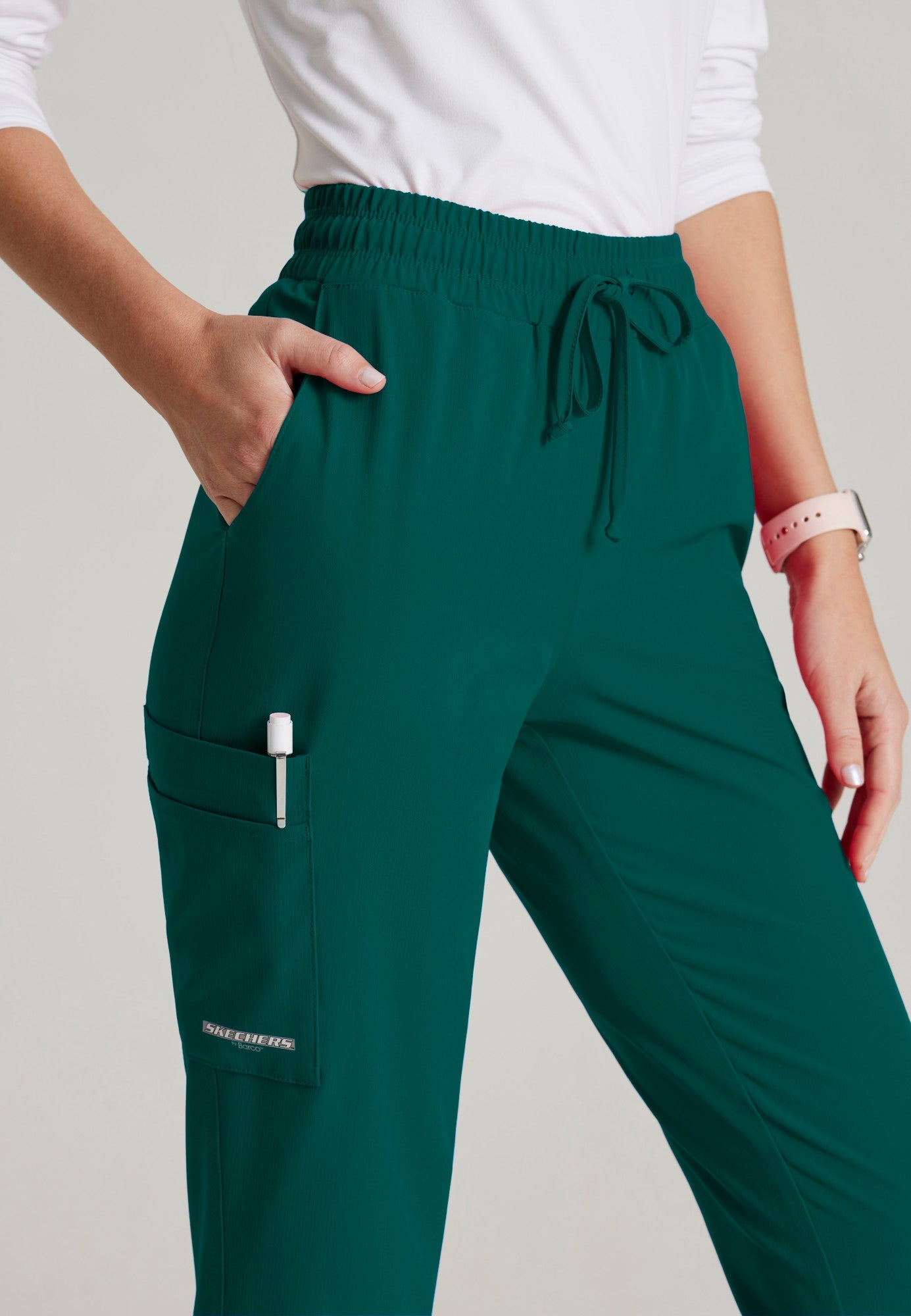 Theory Jogger - Hunter Green - Jen's Scrubs
