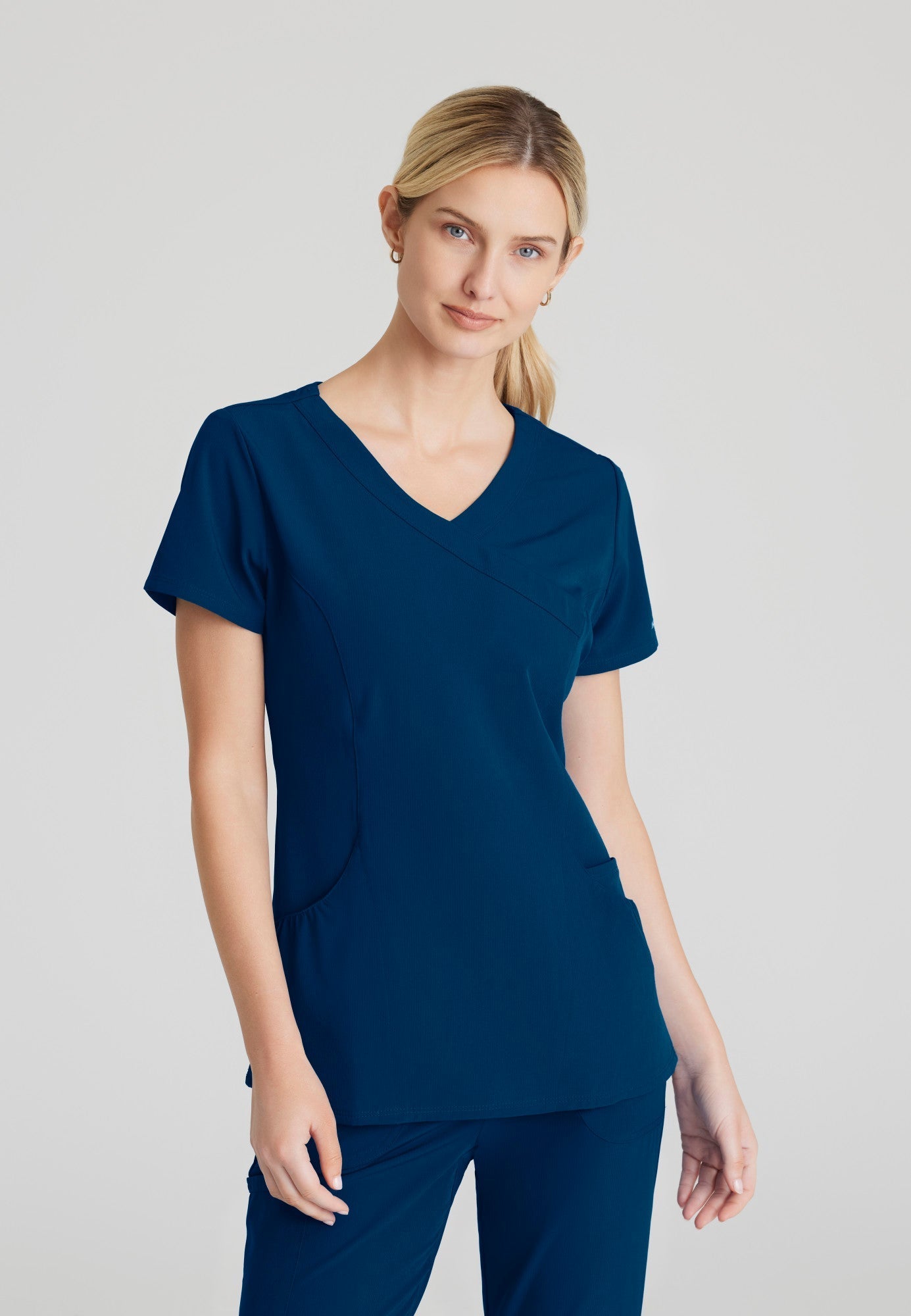 Charge Top - Navy - Jen's Scrubs