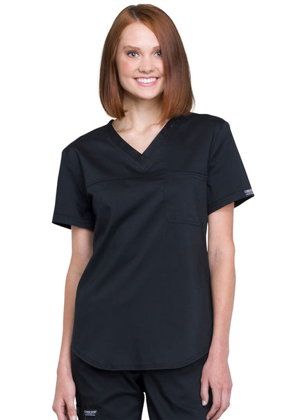 Women's Tuckable V-Neck O.R. Top - Black