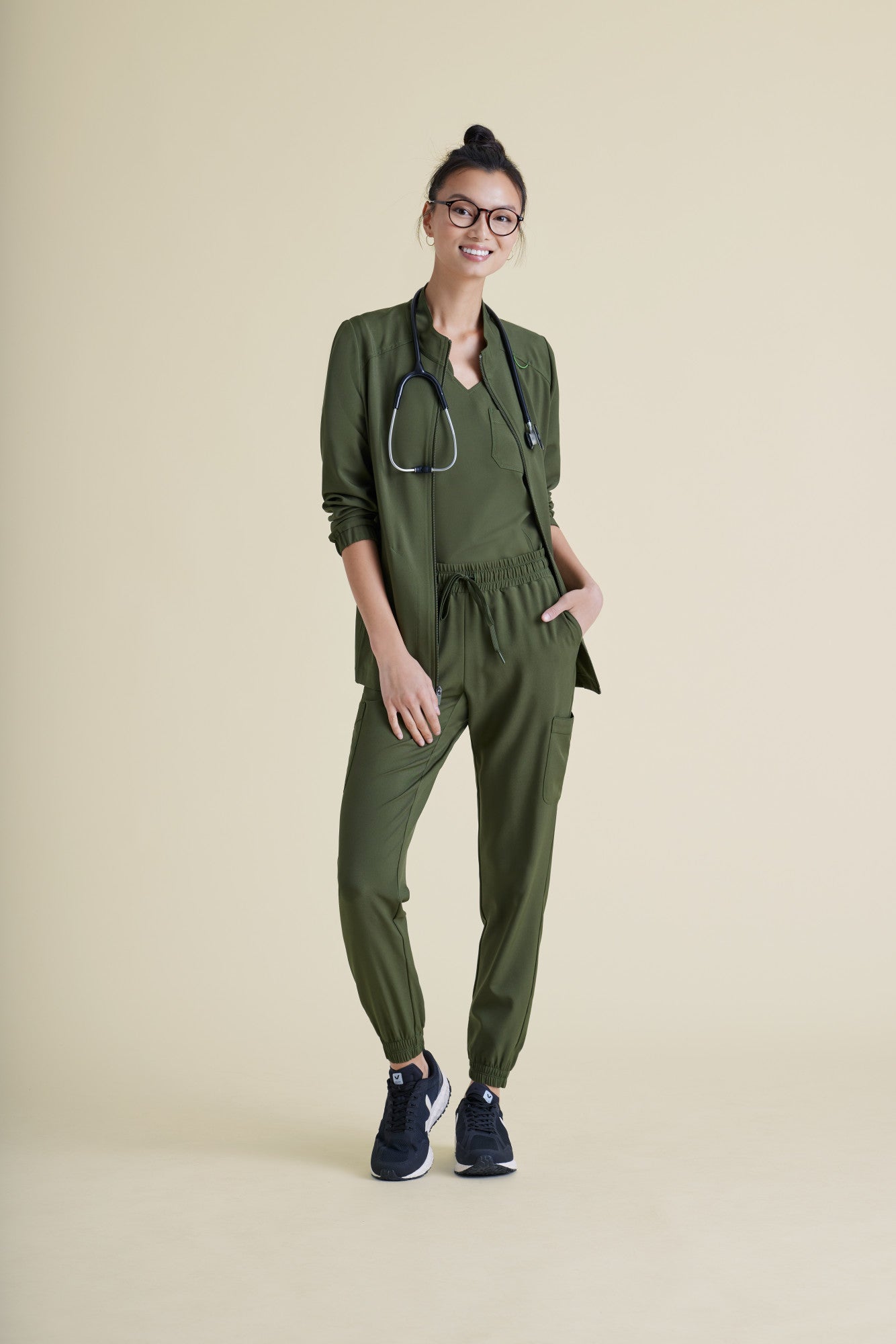 Sway Tuck-In Top - Hunter Green - Jen's Scrubs