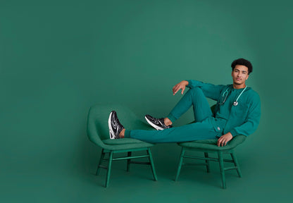 Structure Jogger - Hunter Green - Jen's Scrubs