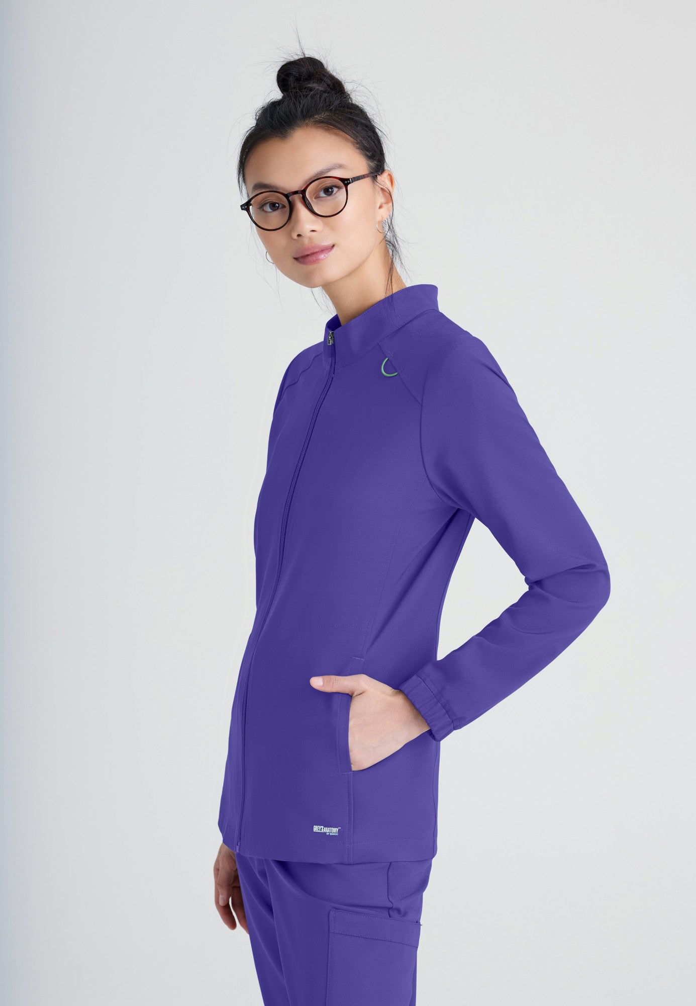Virtue Warm-Up - New Grape - Jen's Scrubs