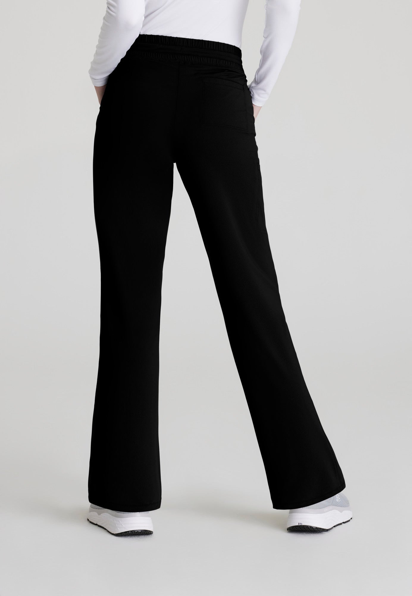 Reach Knit Pant - Black - Jen's Scrubs